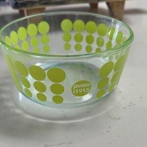Pyrex GREEN Polka Dot 100th Anniversary 7201 Clear 1 Qt Bowl